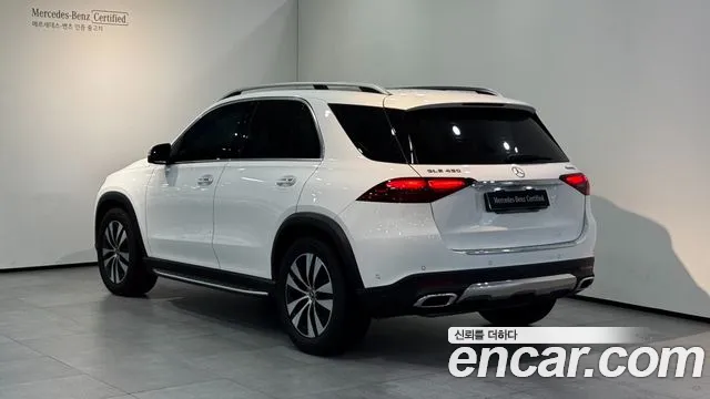 Mercedes-Benz GLE-Class — Фото автомобиля 2