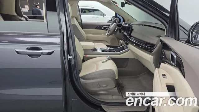 Kia Carnival 4th Gen — Фото автомобиля 16