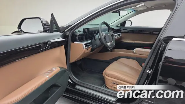 Hyundai Grandeur GN7 — Фото автомобиля 10