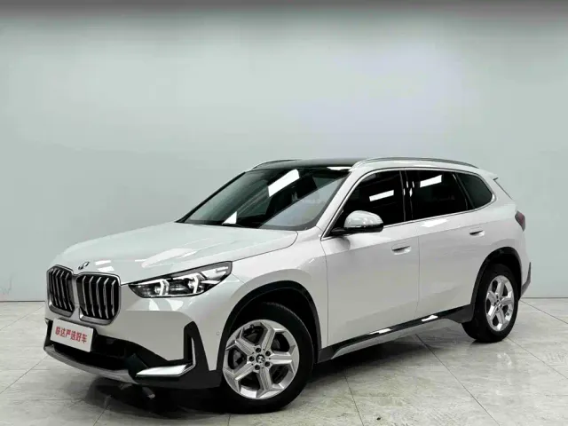 BMW X1 — Фото автомобиля 2
