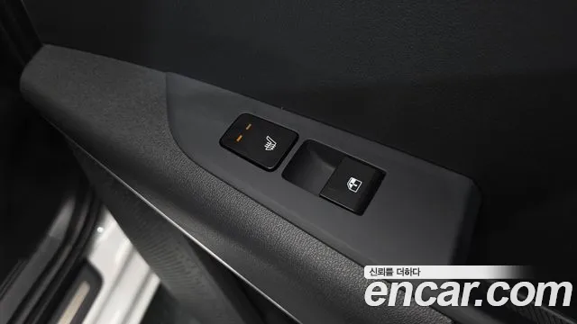 Kia Niro The All New — Фото автомобиля 24