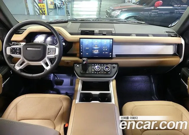 Land Rover Defender Defender (L663) 110 P300 X-Dynamic SE — Фото автомобиля 7