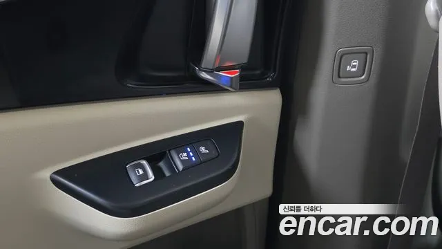 Kia Carnival 4th Gen — Фото автомобиля 28