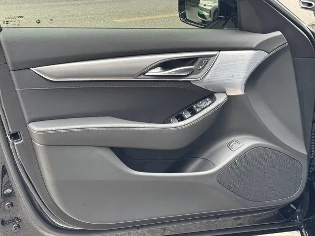 Cadillac CT5 — Фото автомобиля 14