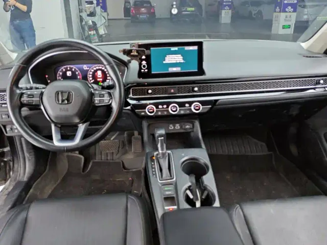 Honda Integra 2022 240TURBO CVT Luxury Edition — Фото автомобиля 11