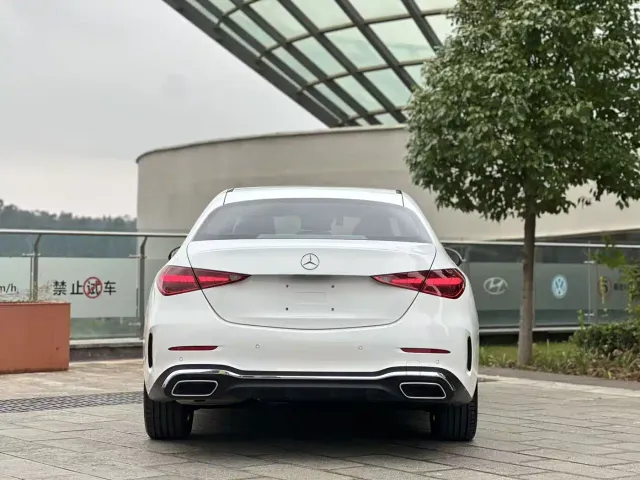 Mercedes-Benz C-Class — Фото автомобиля 5