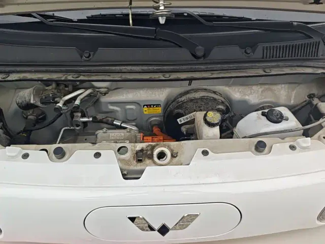 Wuling Hongguang Mini EV — Фото автомобиля 10