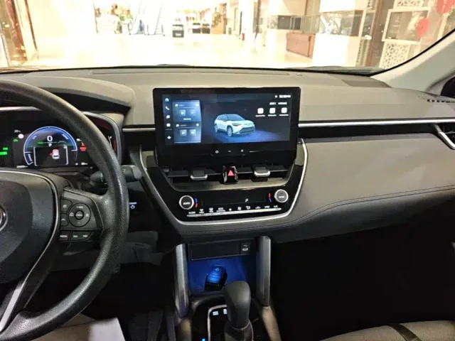 Toyota Frontlander — Фото автомобиля 12