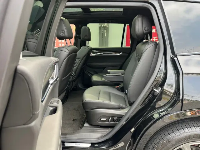 Cadillac XT6 — Фото автомобиля 6