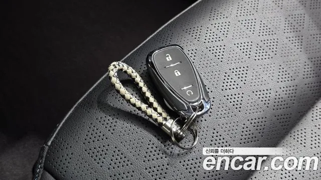Chevrolet Bolt EV — Фото автомобиля 23