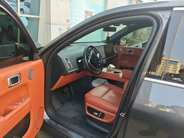 Li Auto L9 — Фото автомобиля 3