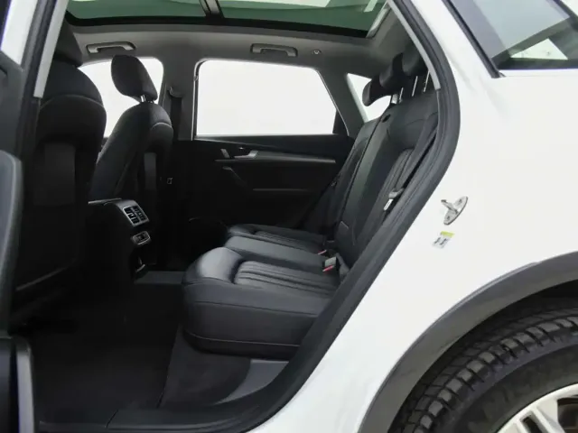 Audi Audi Q5L 2023 40T Fashion Elegance — Фото автомобиля 8