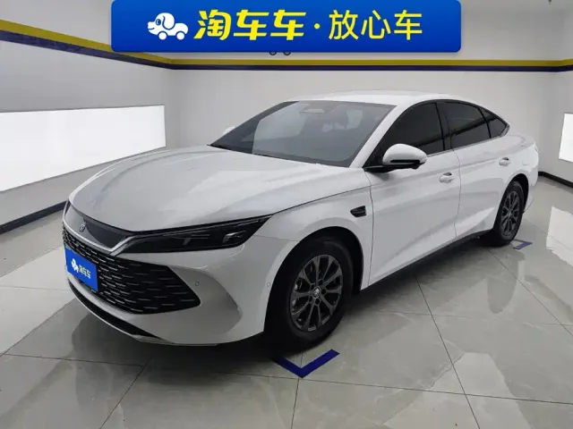 Фотография автомобиля — BYD Qin L