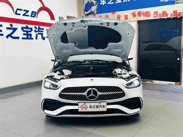 Mercedes-Benz C-Class — Фото автомобиля 27