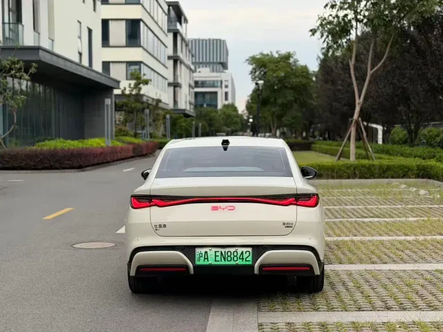 BYD Seal 06 — Фото автомобиля 8