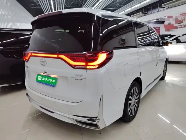 GAC Trumpchi M8 — Фото автомобиля 6