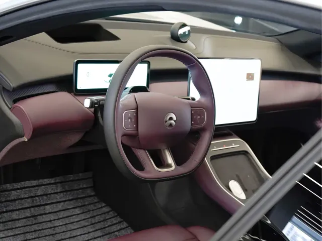 Nio ET5 Touring — Фото автомобиля 11