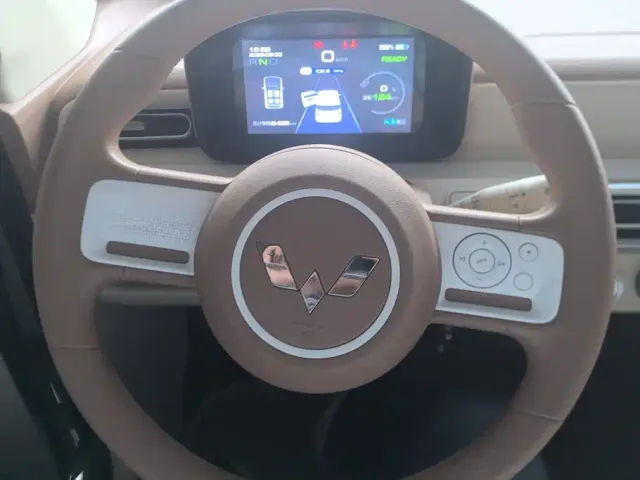 Wuling Hongguang Mini EV — Фото автомобиля 15