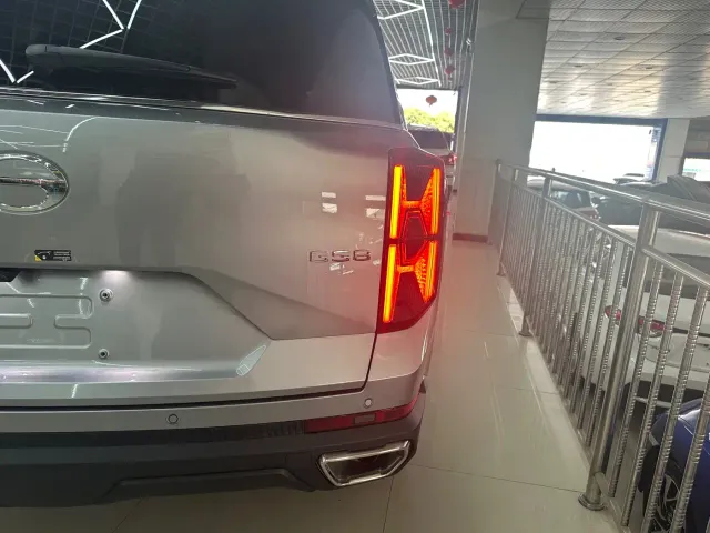 GAC Trumpchi GS8 — Фото автомобиля 8