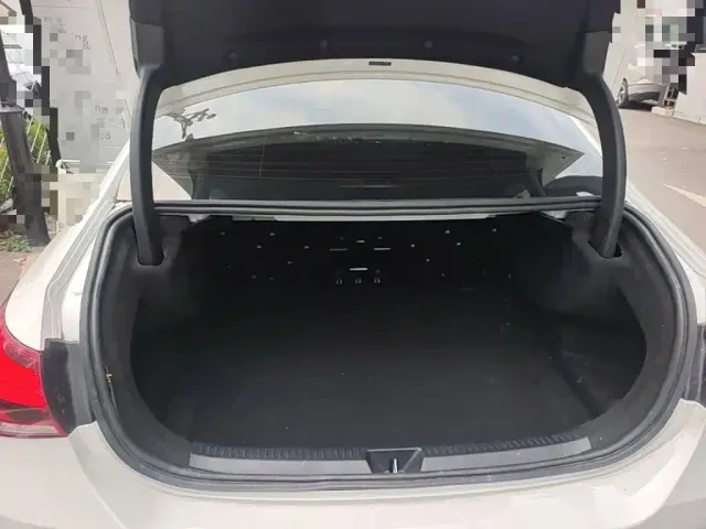 Mercedes-Benz A-Class — Фото автомобиля 18