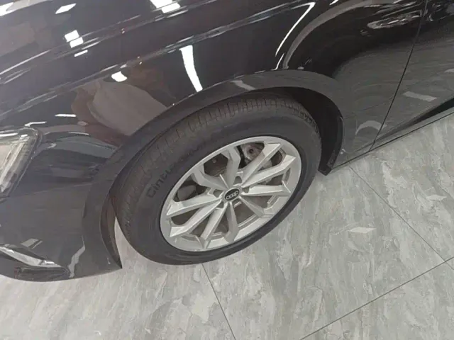 Audi A6L — Фото автомобиля 22