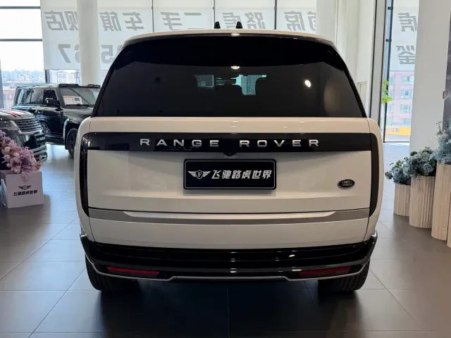 Land Rover Range Rover — Фото автомобиля 26