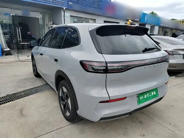 Geely Galaxy E5 — Фото автомобиля 4