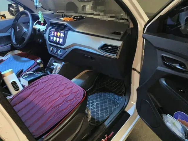 Wuling Hongguang — Фото автомобиля 13