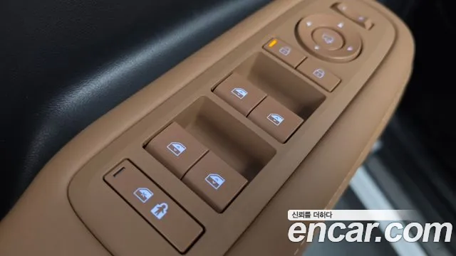 Hyundai Santa Fe MX5 — Фото автомобиля 27
