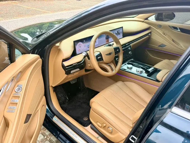 Genesis G80 — Фото автомобиля 6
