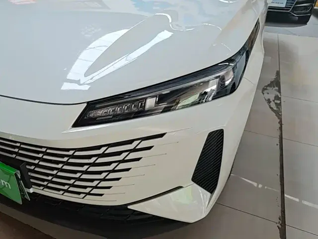 Changan Oushang 520 — Фото автомобиля 23