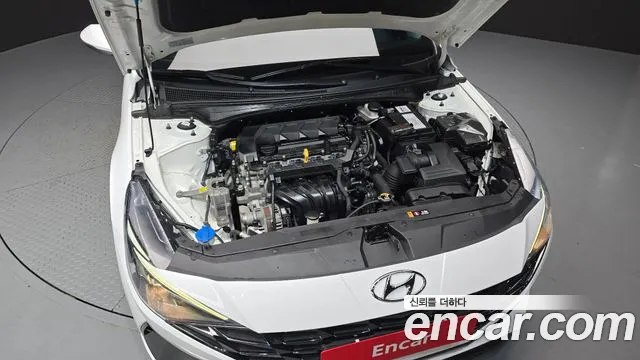 Hyundai AVANTE Avante (CN7) — Фото автомобиля 6