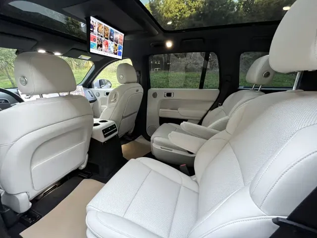Li Auto L9 — Фото автомобиля 13