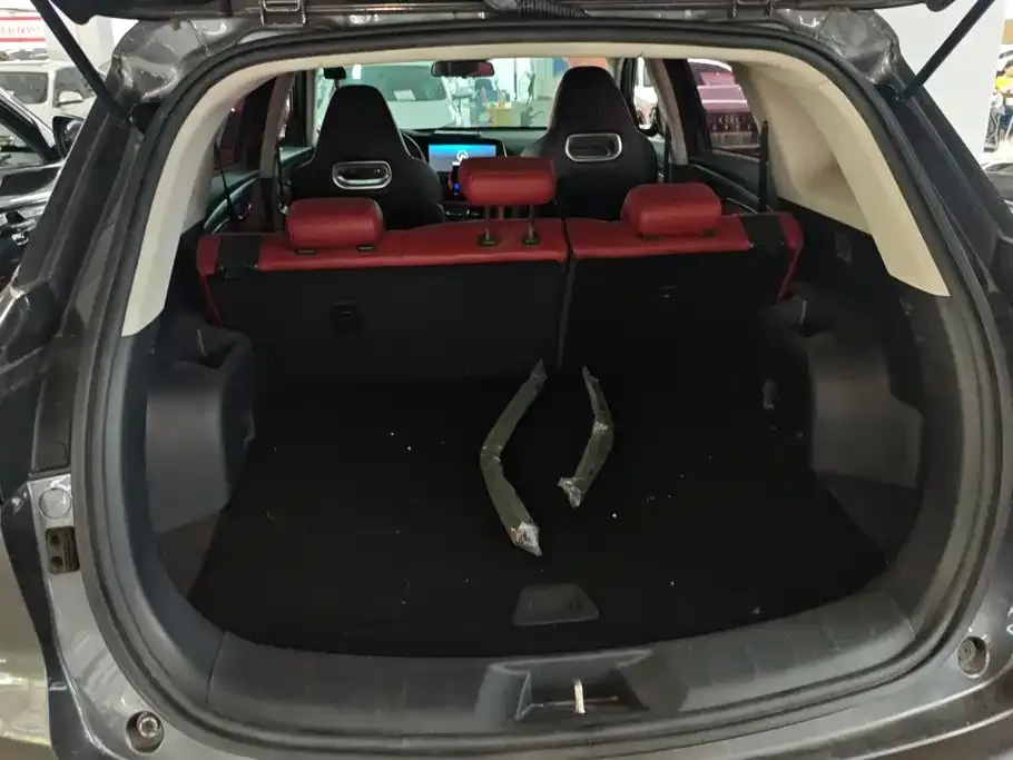 Changan Changan CS75 PLUS 2022 1.5T Automatic Luxury — Фото автомобиля 4