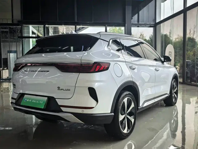 BYD Song PLUS — Фото автомобиля 15