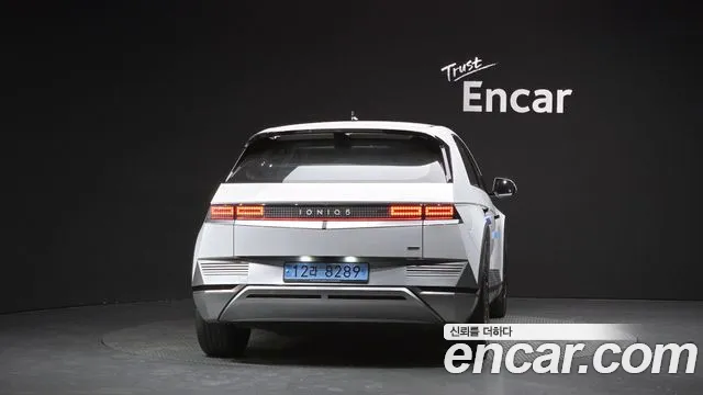 Hyundai Ioniq5 Ioniq5 Long Range AWD — Фото автомобиля 4