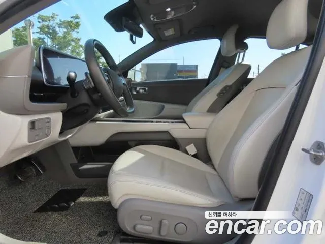 Hyundai Ioniq 6 — Фото автомобиля 17