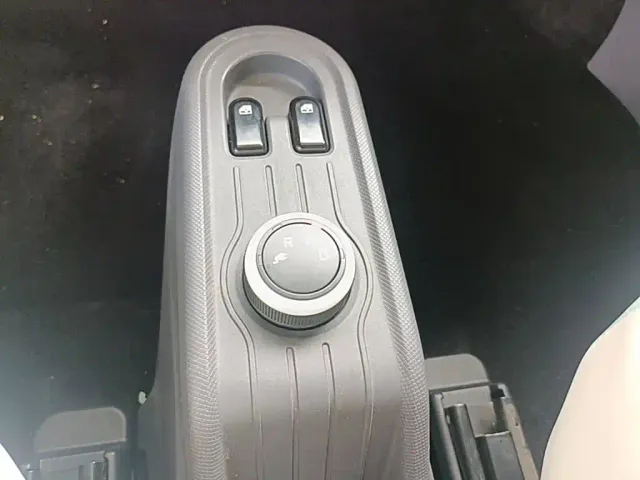 Wuling Hongguang Mini EV — Фото автомобиля 13