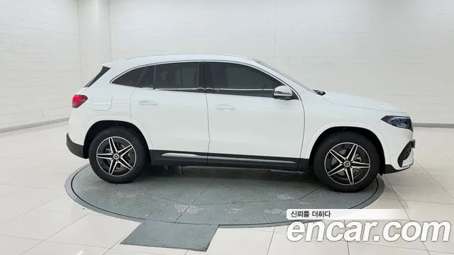 Mercedes-Benz EQA H243 — Фото автомобиля 6