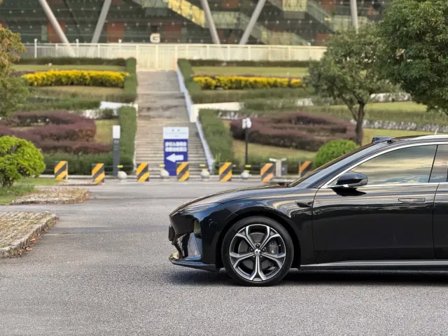 Nio ET5 Touring — Фото автомобиля 24