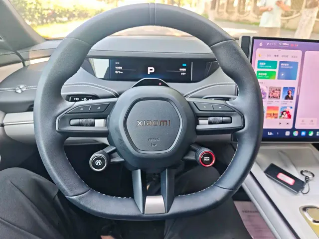 Xiaomi SU7 — Фото автомобиля 10