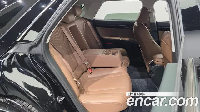 Hyundai Grandeur GN7 — Фото автомобиля 18