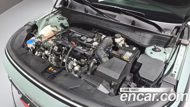 Hyundai Kona Kona (SX2) Бензин 1.6 Turbo 4WD — Фото автомобиля 6
