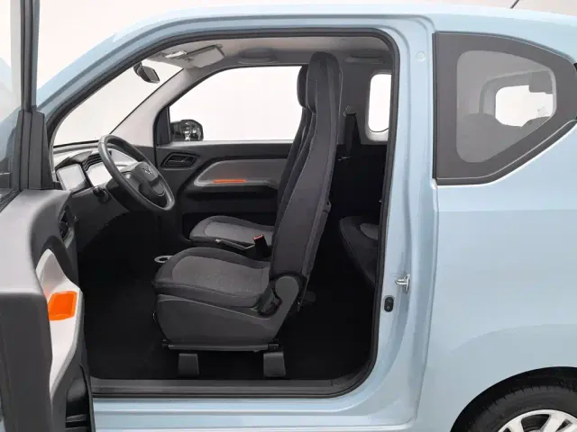 Wuling Hongguang Mini EV — Фото автомобиля 10
