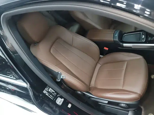 Mercedes-Benz GLB-Class — Фото автомобиля 24