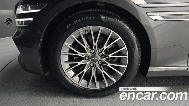 Genesis G80 RG3 — Фото автомобиля 5