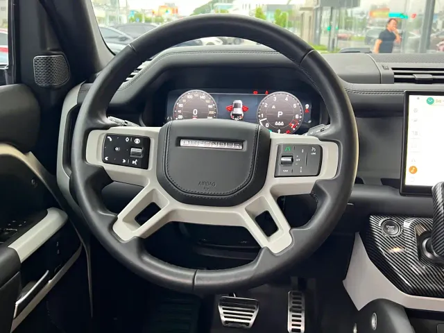 Land Rover Defender — Фото автомобиля 20