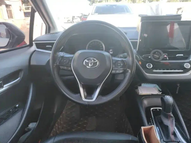Toyota Corolla — Фото автомобиля 6