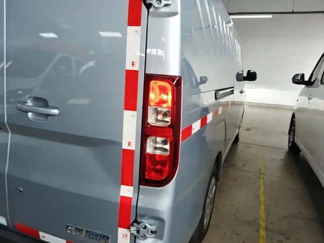 Wuling Yangguang — Фото автомобиля 7