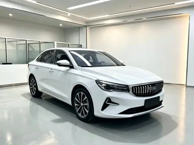 Geely Emgrand — Фото автомобиля 3